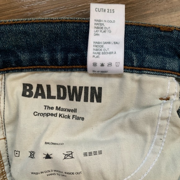 Baldwin Kansas City  The Maxwell Cropped Kick Flare Jeans Raw Hem EUC Size-28 - Picture 8 of 15